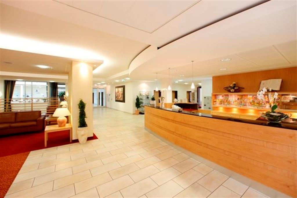 Hotel Am Kurpark Brilon Exterior photo
