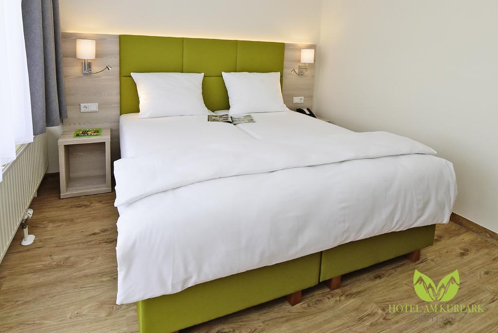 Hotel Am Kurpark Brilon Exterior photo